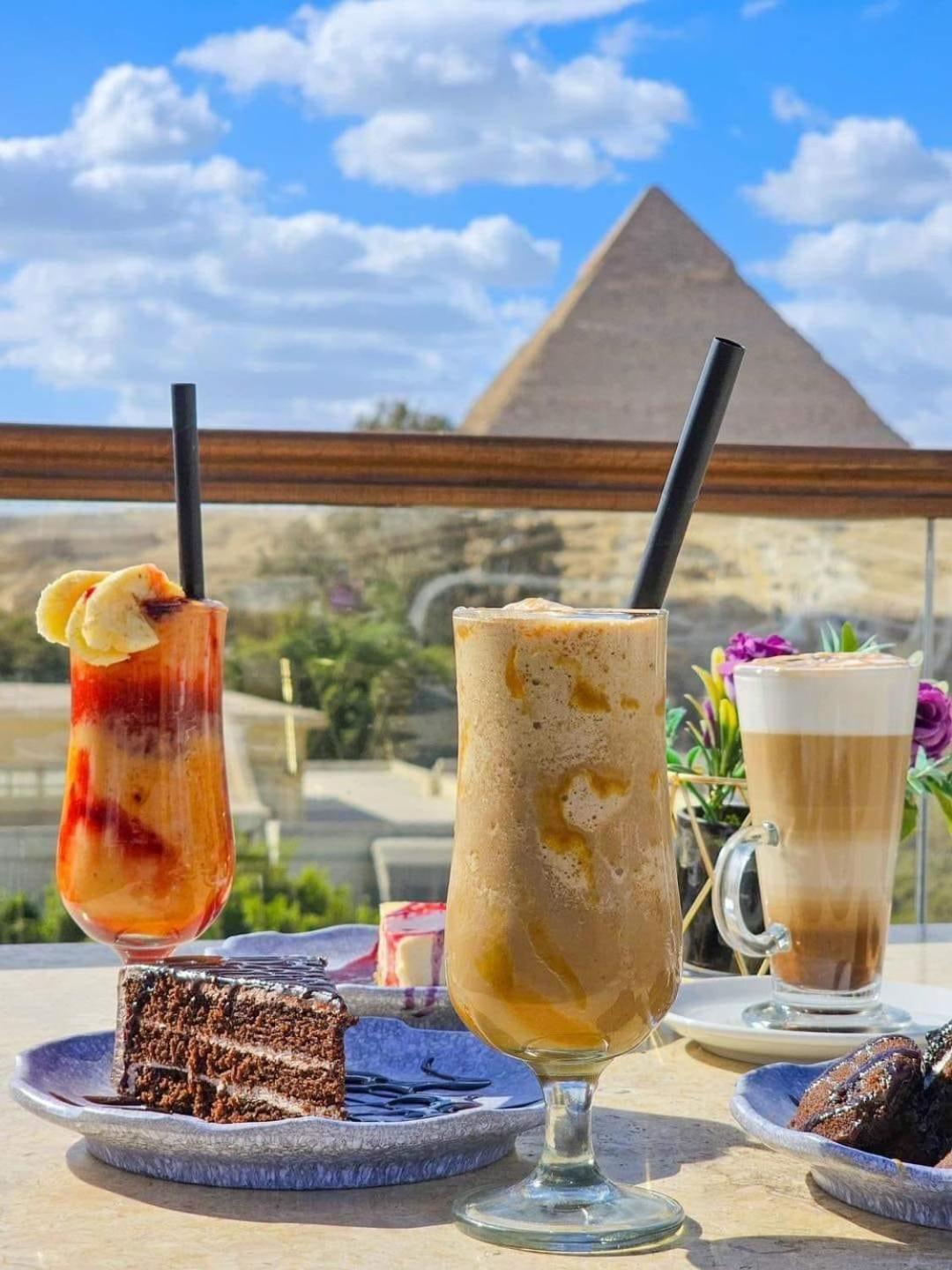 Tree Lounge Pyramids View Inn , Sphinx Giza Kafret el-Gabal Εξωτερικό φωτογραφία