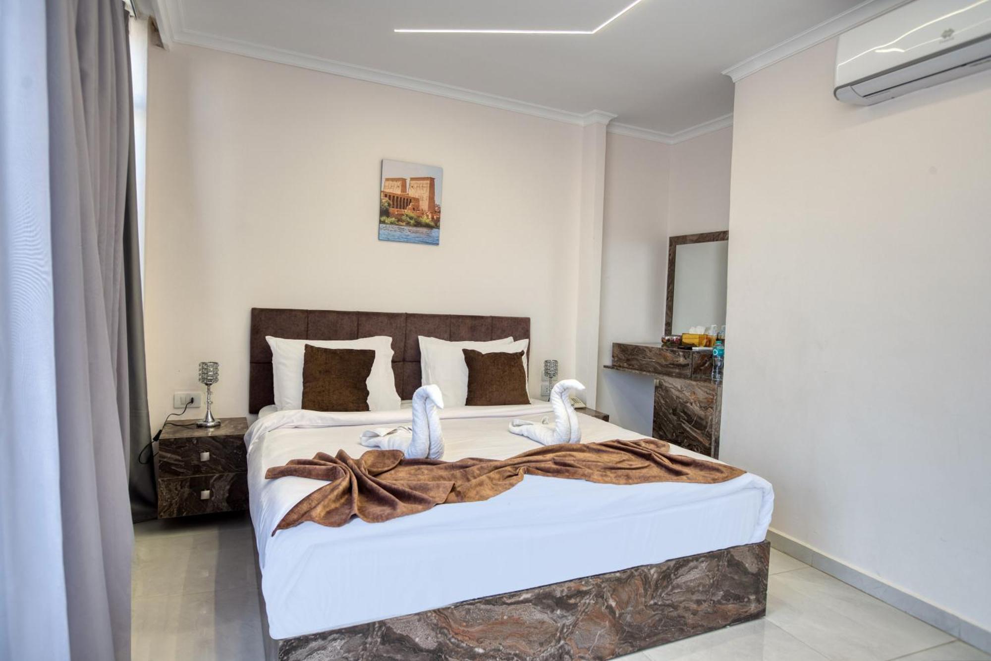 Tree Lounge Pyramids View Inn , Sphinx Giza Kafret el-Gabal Εξωτερικό φωτογραφία