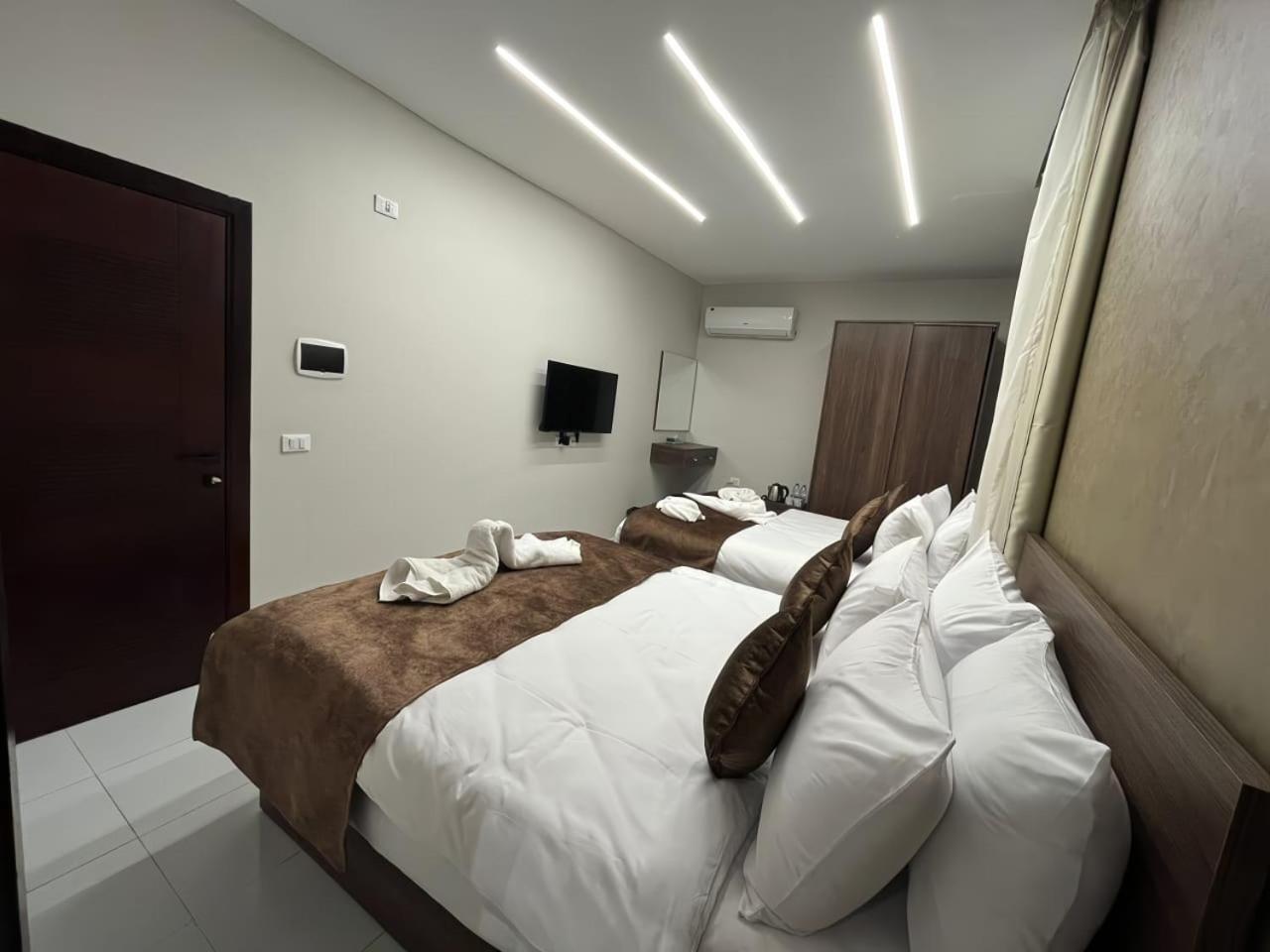 Tree Lounge Pyramids View Inn , Sphinx Giza Kafret el-Gabal Εξωτερικό φωτογραφία